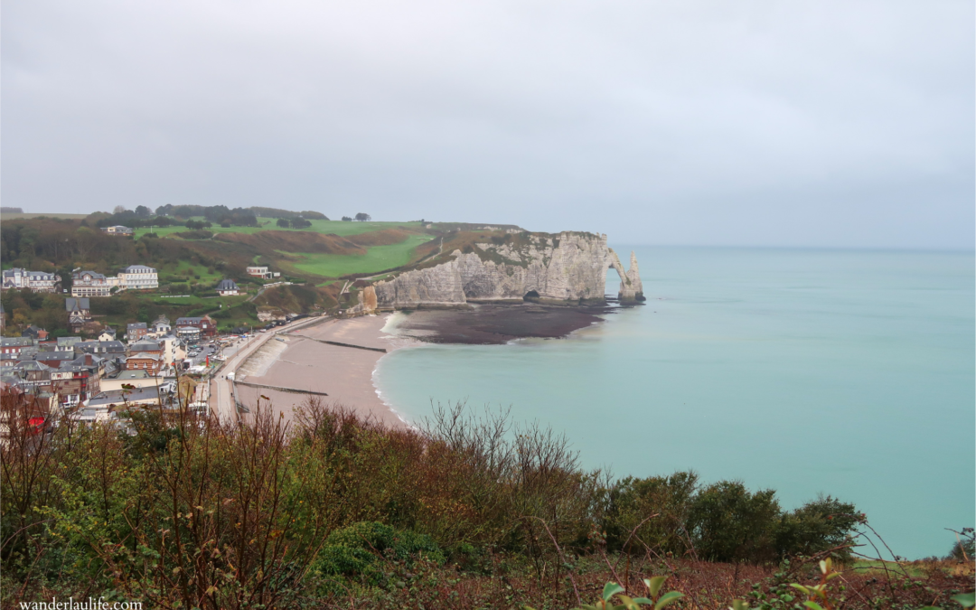 A beautiful view of Étretat, France from one of the sights you don’t want to miss.